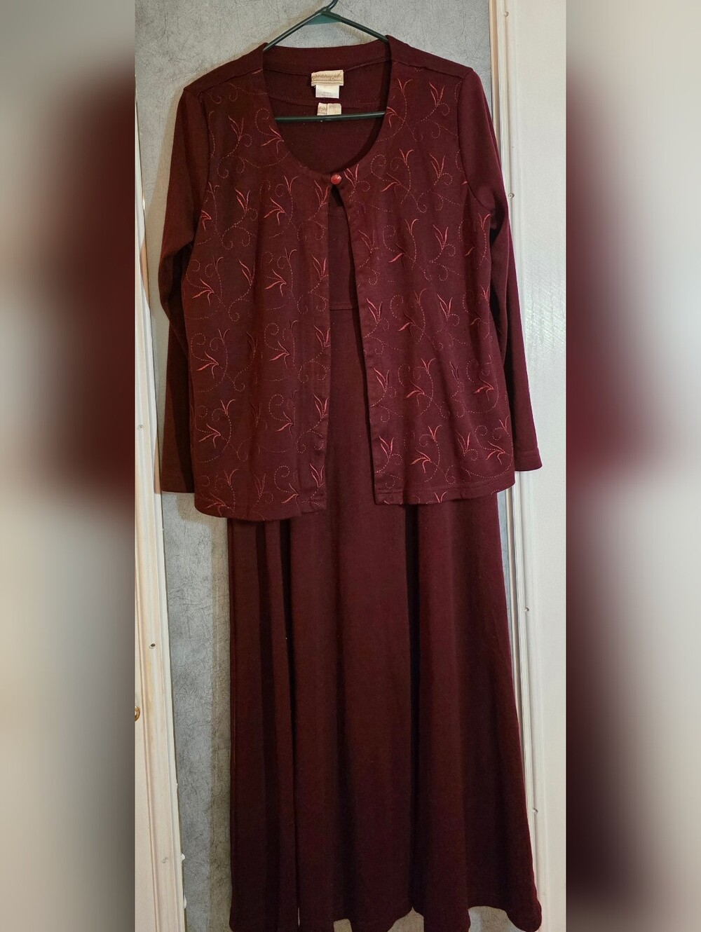Coldwater Creek Maroon Embroidered Midi Dress Set